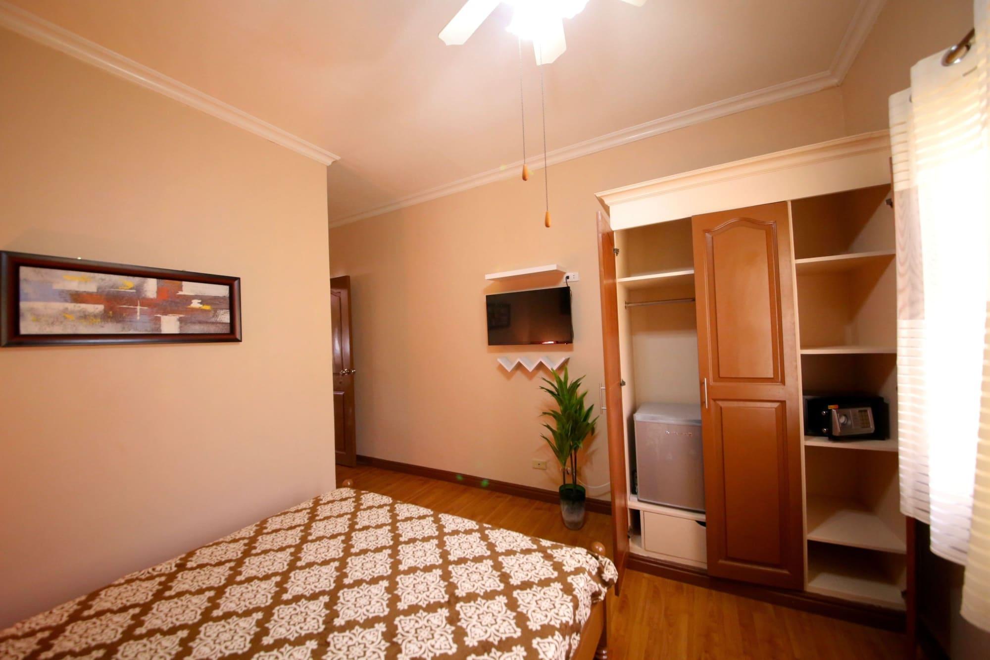 Dee Guesthouse White Sands Мактан Экстерьер фото