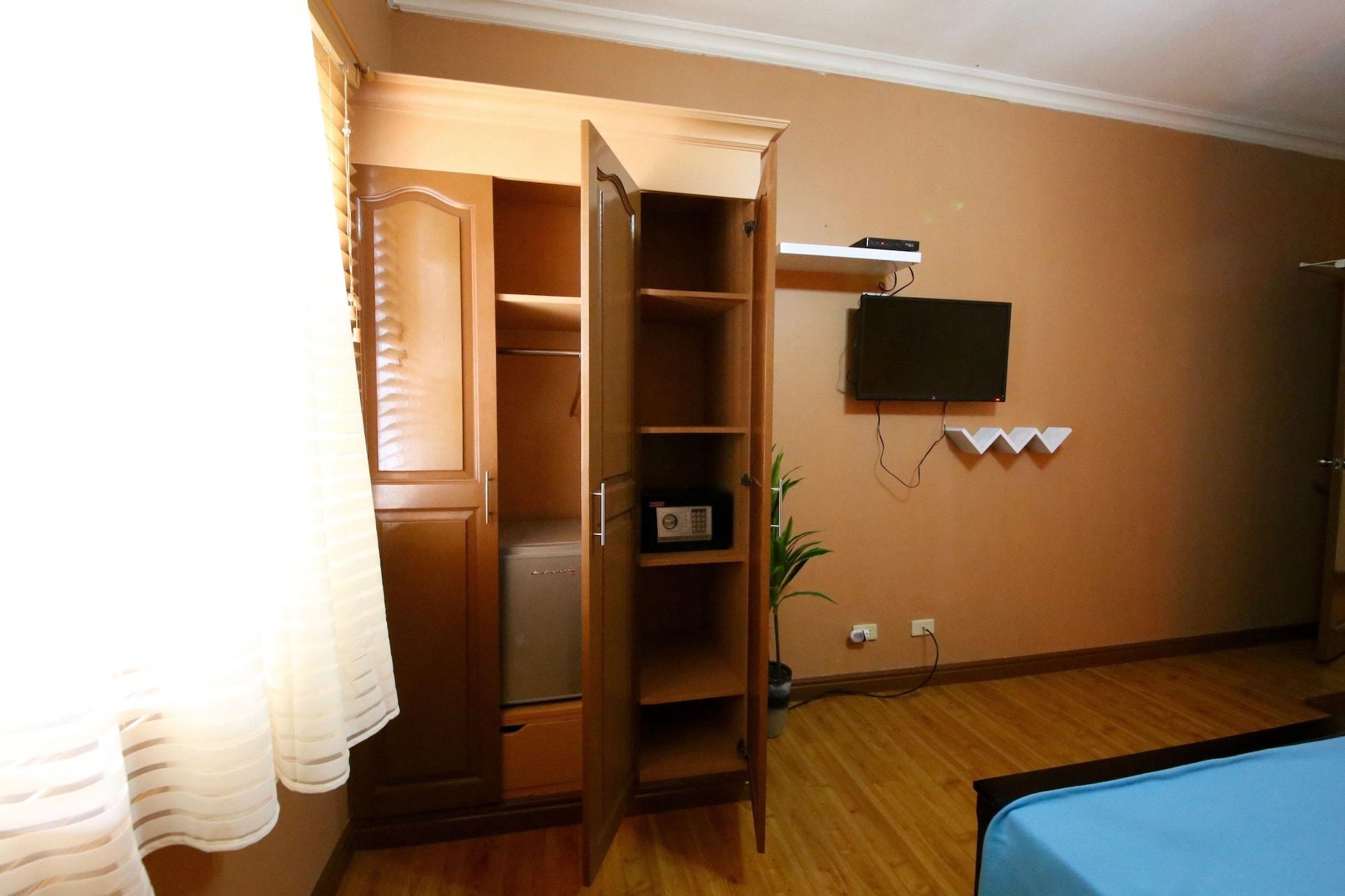 Dee Guesthouse White Sands Мактан Экстерьер фото
